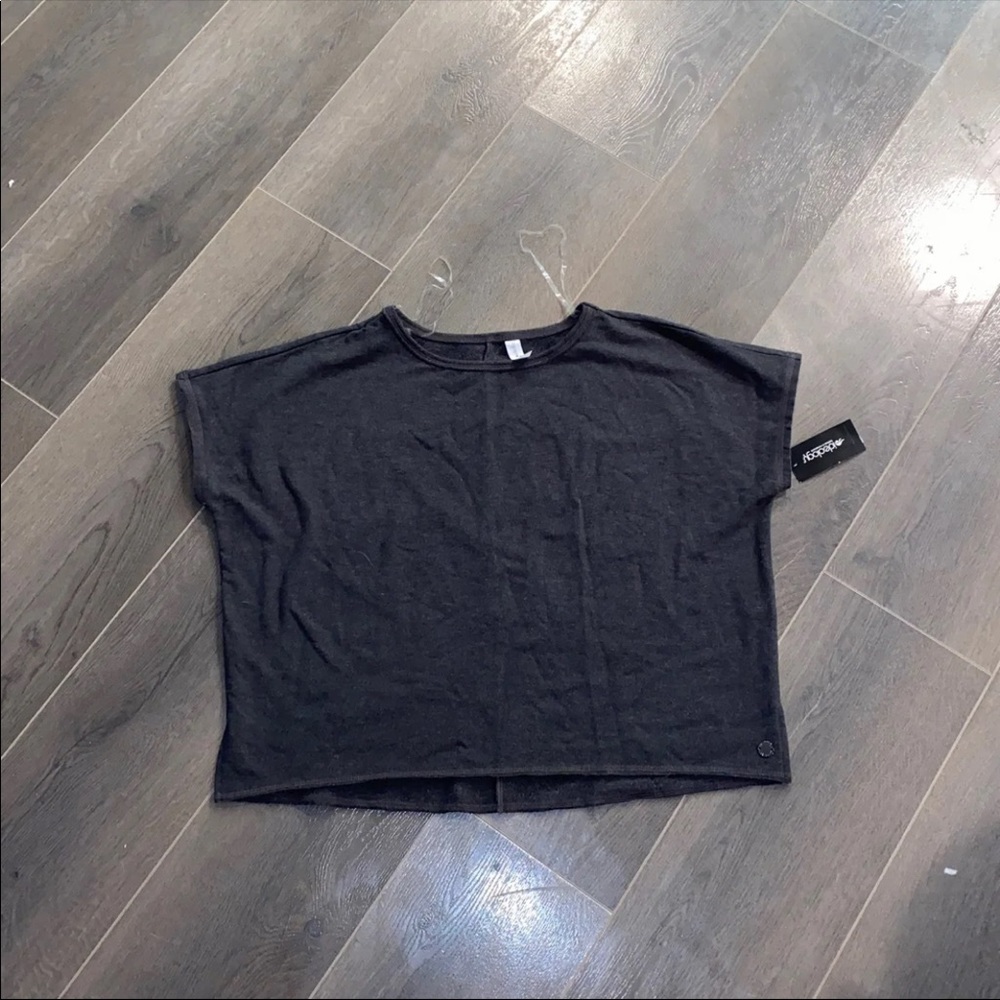 NWT Charcoal Crop